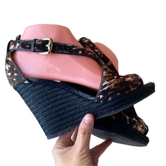Burberry Espadrille Wedge Cow Fur Crisscrossed Sandals - Picture 12 of 16